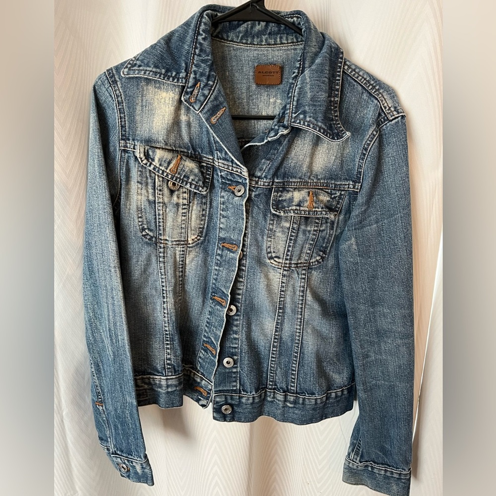Distressed vintage Jean jacket